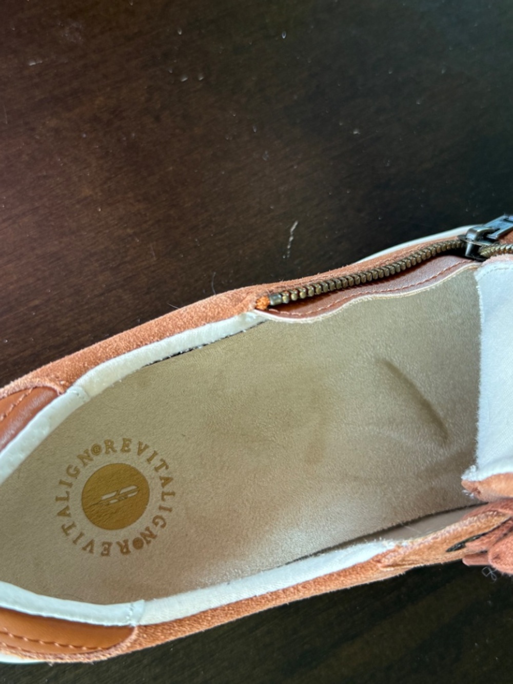 Revitalign orthotic suede brown sneakers size 8 - Picture 12 of 13